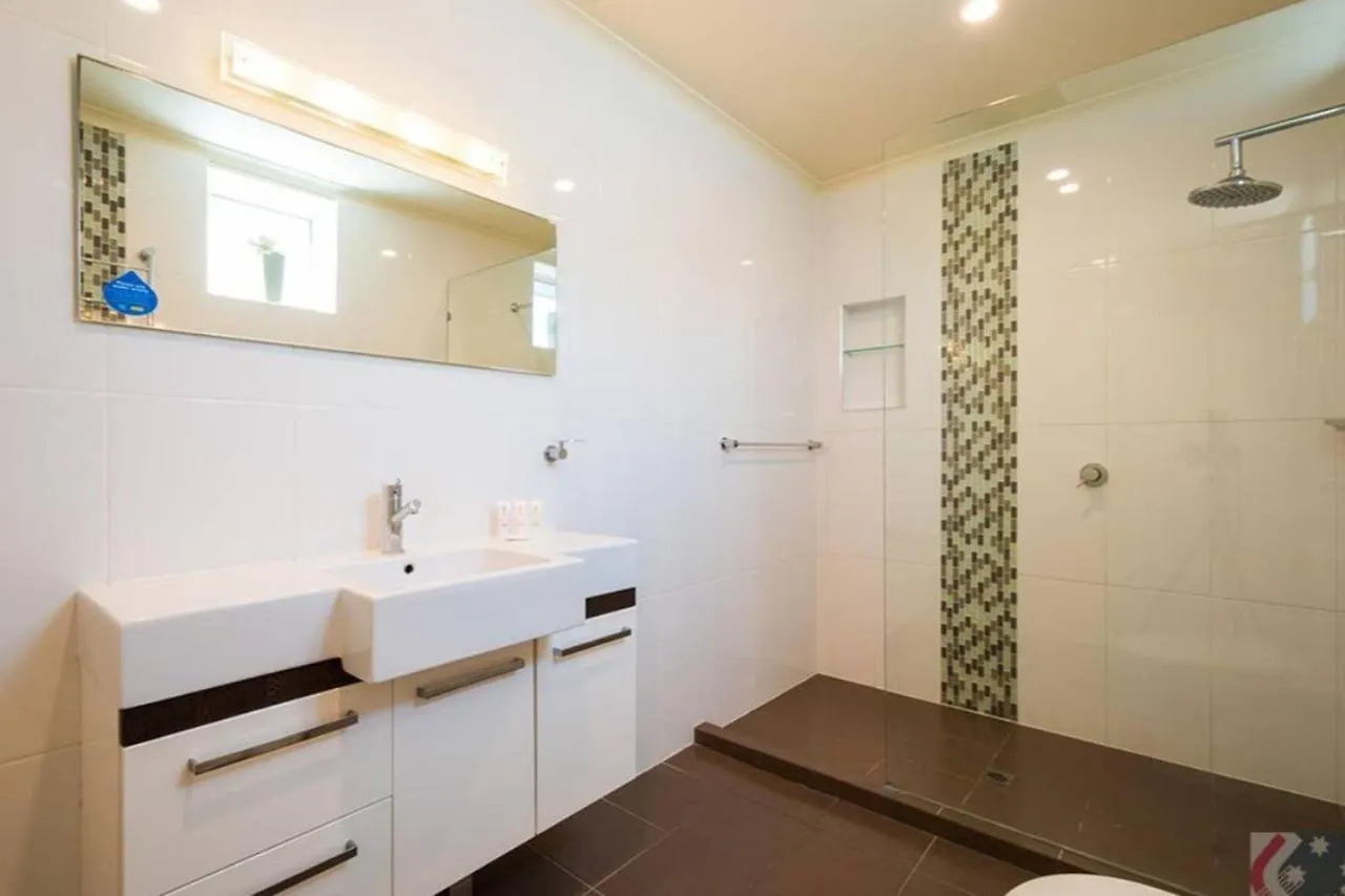 Gorgeous 4 Bed Beachside Apartment - Diamond Beach Resort Gold Coast 0*,